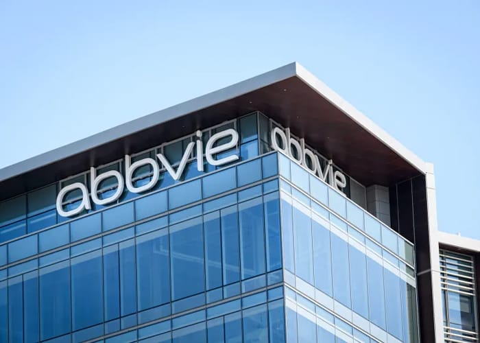 AbbVie: Navigating Humira’s Decline to Unleash Growth Through Innovation and Strategic Acquisitions