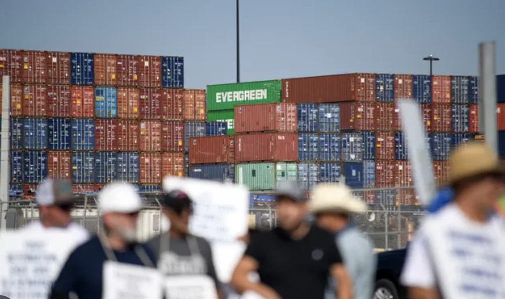 Victory at the Docks: How 50,000 Port Workers Secured a Historic Wage Deal and Averted Economic Crisis